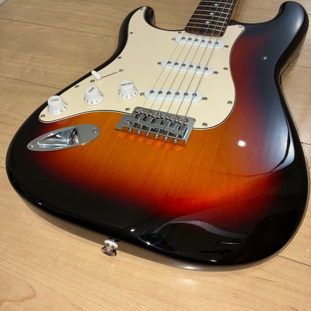 バスカーズ　希少　レフティモデル　ストラトタイプエレキギター　音良し　調整済み