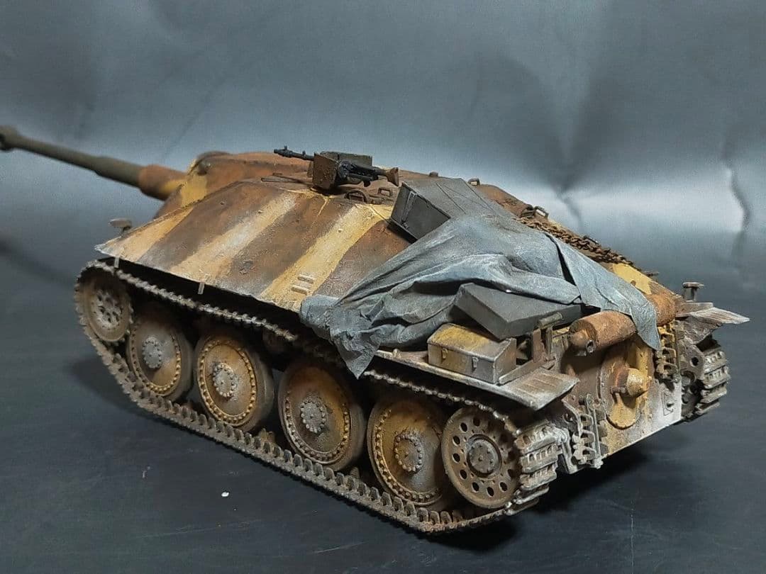 ドイツ 1/35 戦車 完成品タイガー