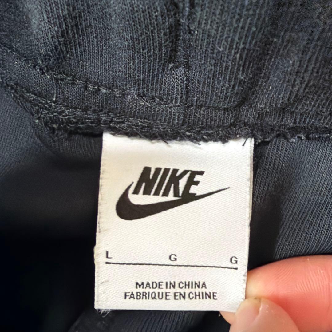 NIKEテックフリースブラック