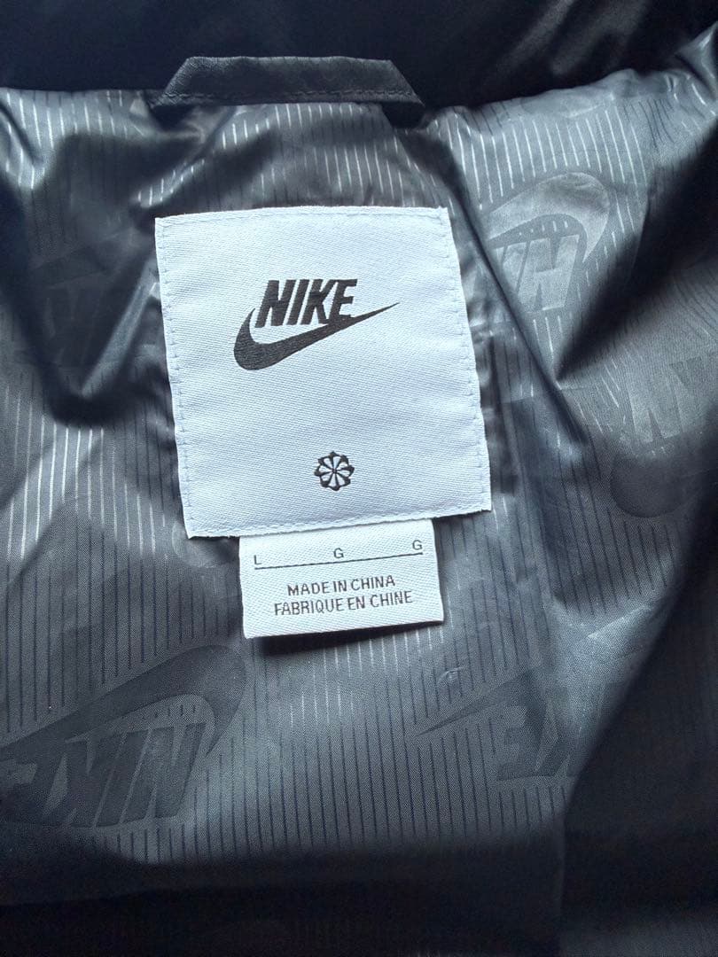 NIKE プリマロフト ダウンジャケット L