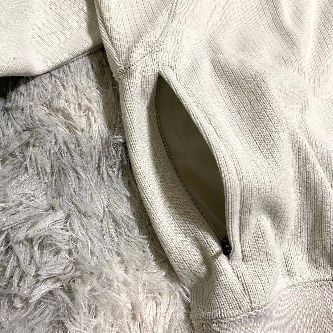 新品　ナイキ　スウェット　刺繍ロゴ　ゴルフ　アイボリー　XL