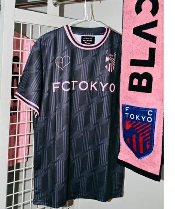 FC東京 ブラックピンク BLACKPINK コンフィットTシャツ 未使用