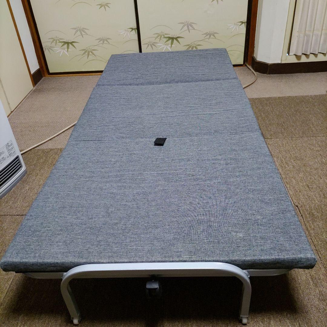 Esluve 折りたたみベッド 簡易ベッド スチール製 幅80コンパクト収納可