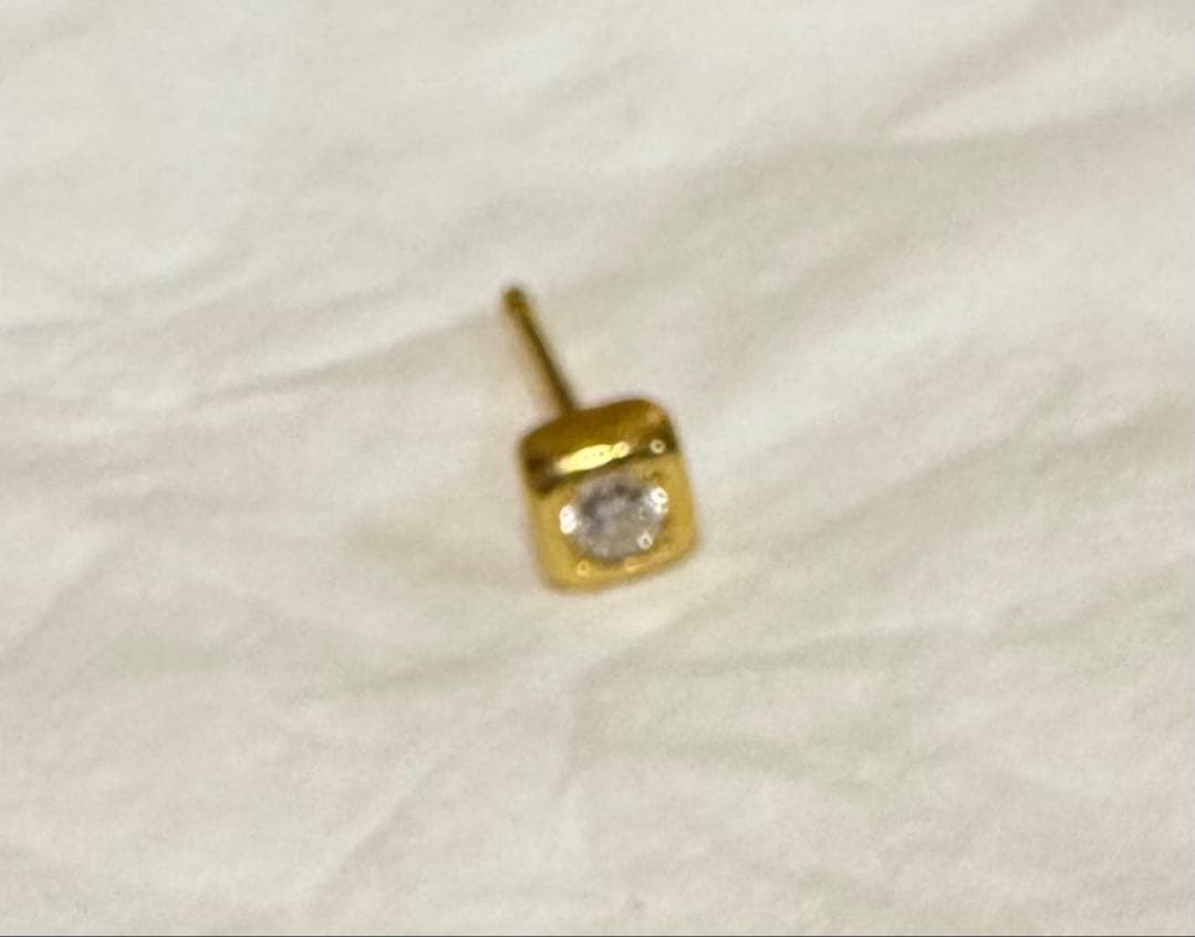 E*y様 Bonanza K22 ダイヤモンドピアス 片耳