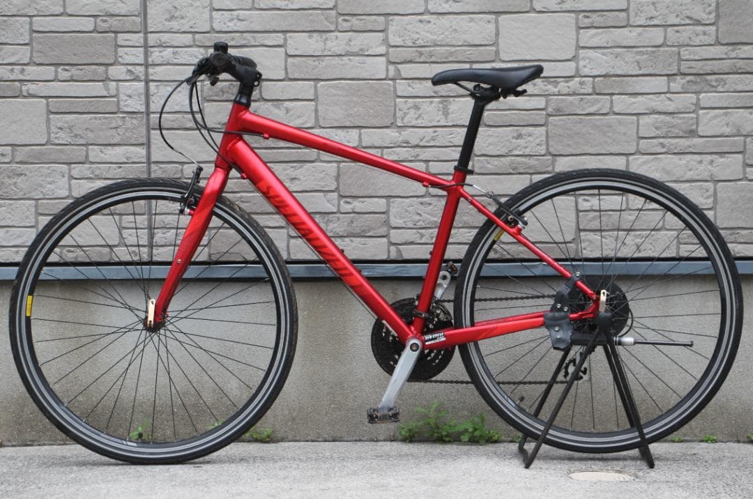 引き取り限定♪スペシャライズド♪SIRRUS♪人気クロスバイク♪レジャーなどに♪