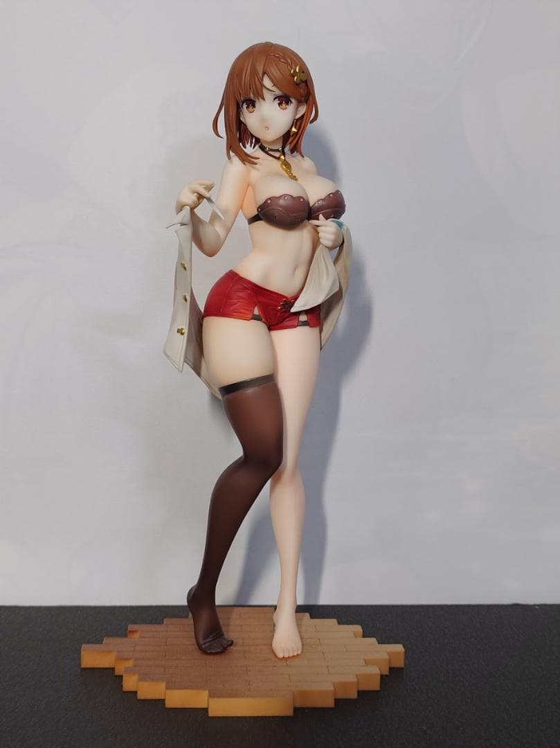 【期間限定値下げ】 ライザ お着替えmode 1/7 完成品フィギュア