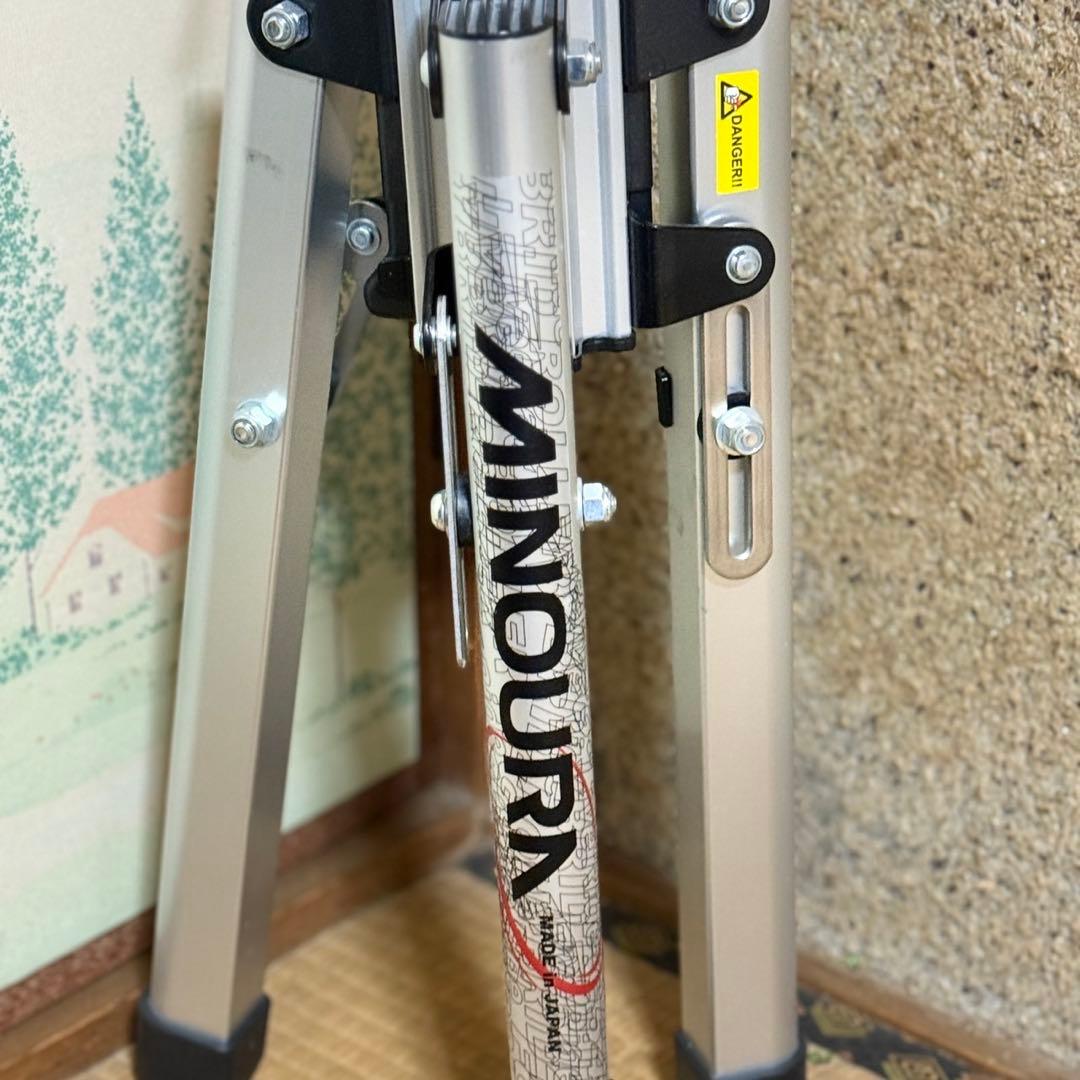 【極美品】MINOURA ローラー台 FG542