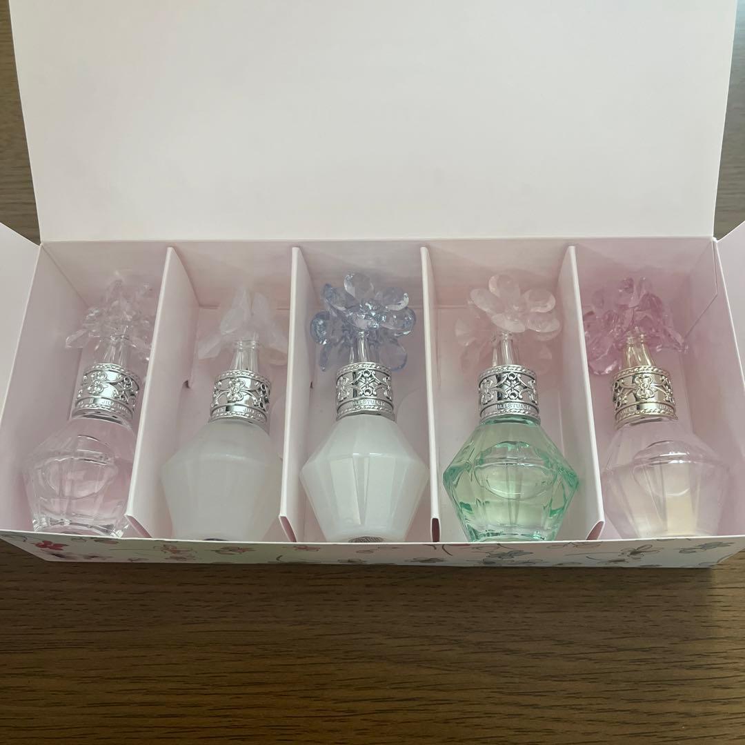 ジルスチュアート♡クリスタルブルームオードパルファンセレクション