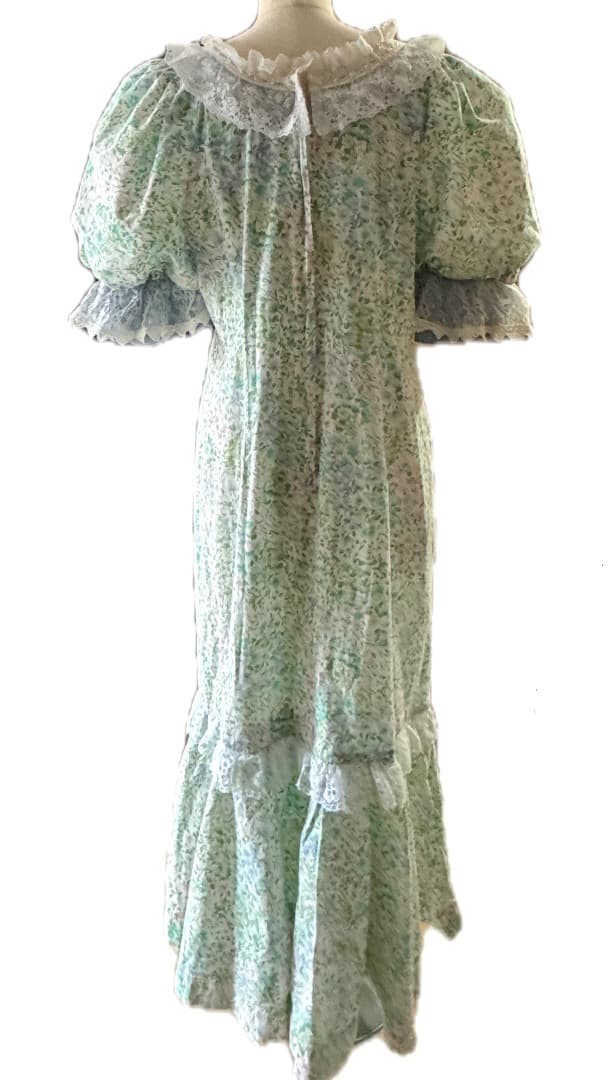 1980s Auntie Styleのムームー Muu Muu Hawaii