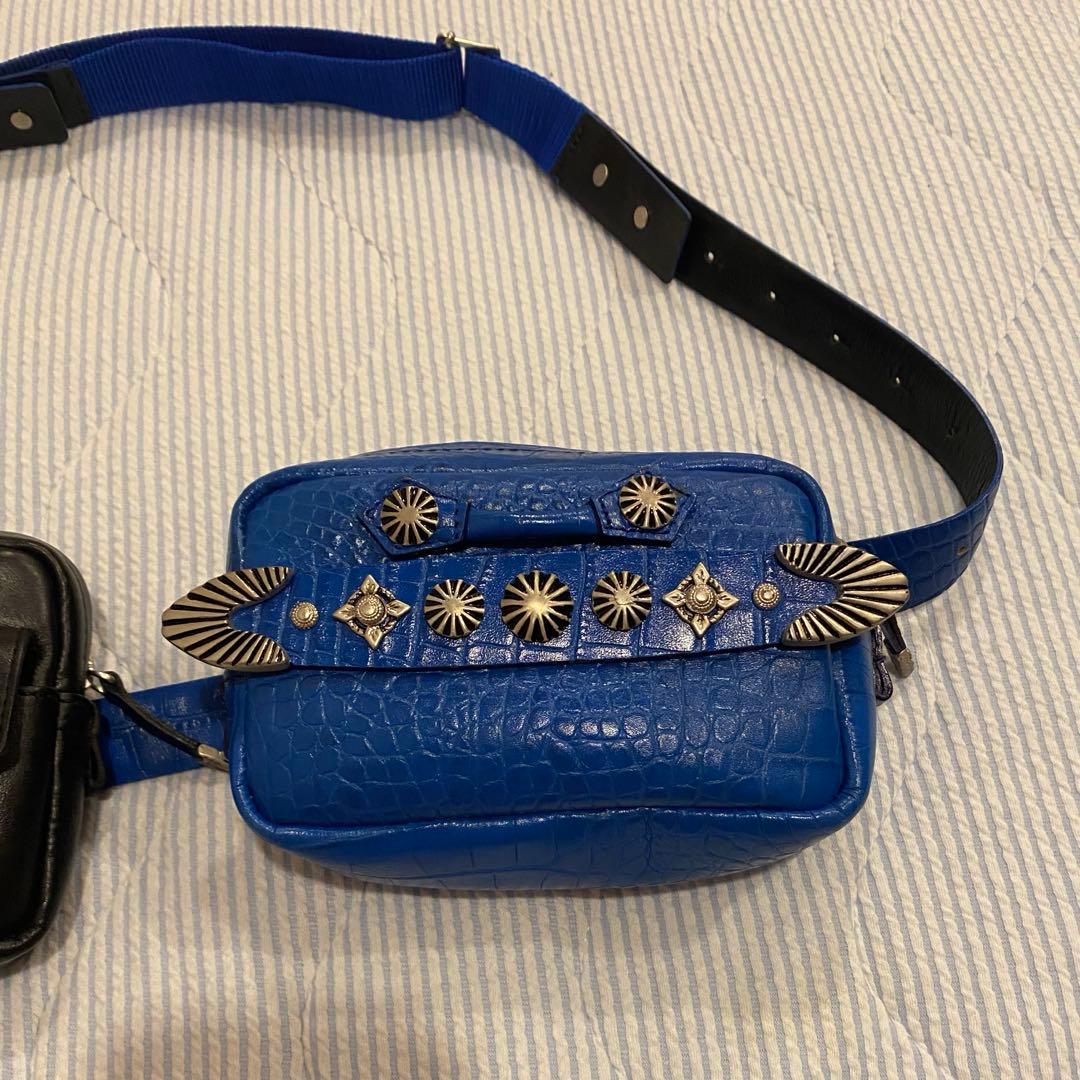 togapulla トーガプルラ ボディバッグ　ウエストポーチ