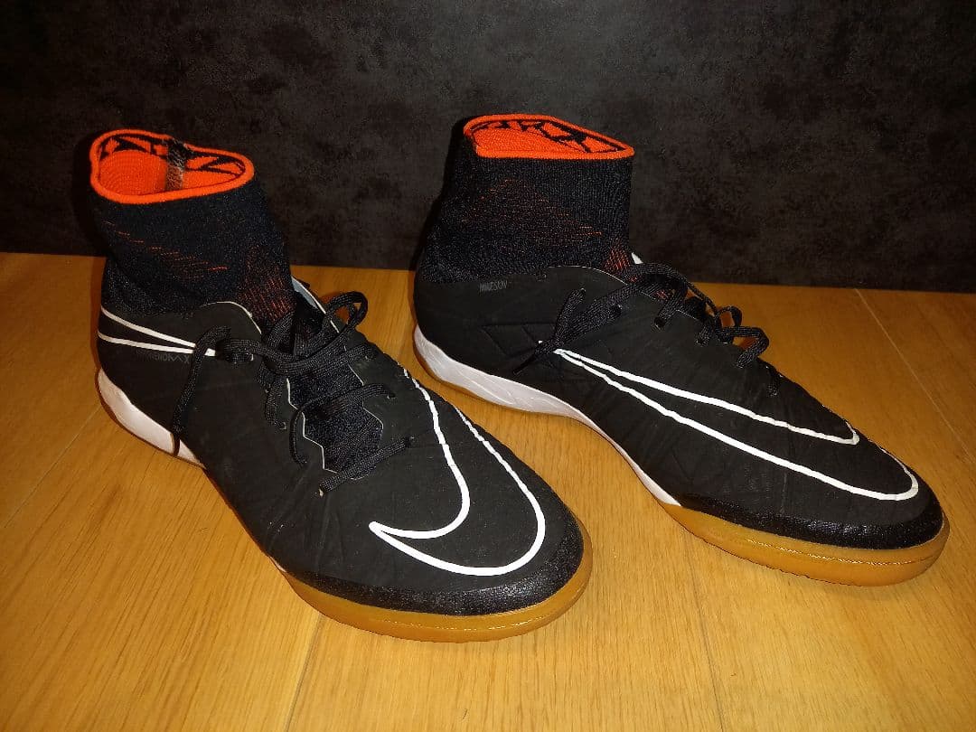 ナイキ ハイパーヴェノム X プロキシモ IC(ブラック×ホワイト)