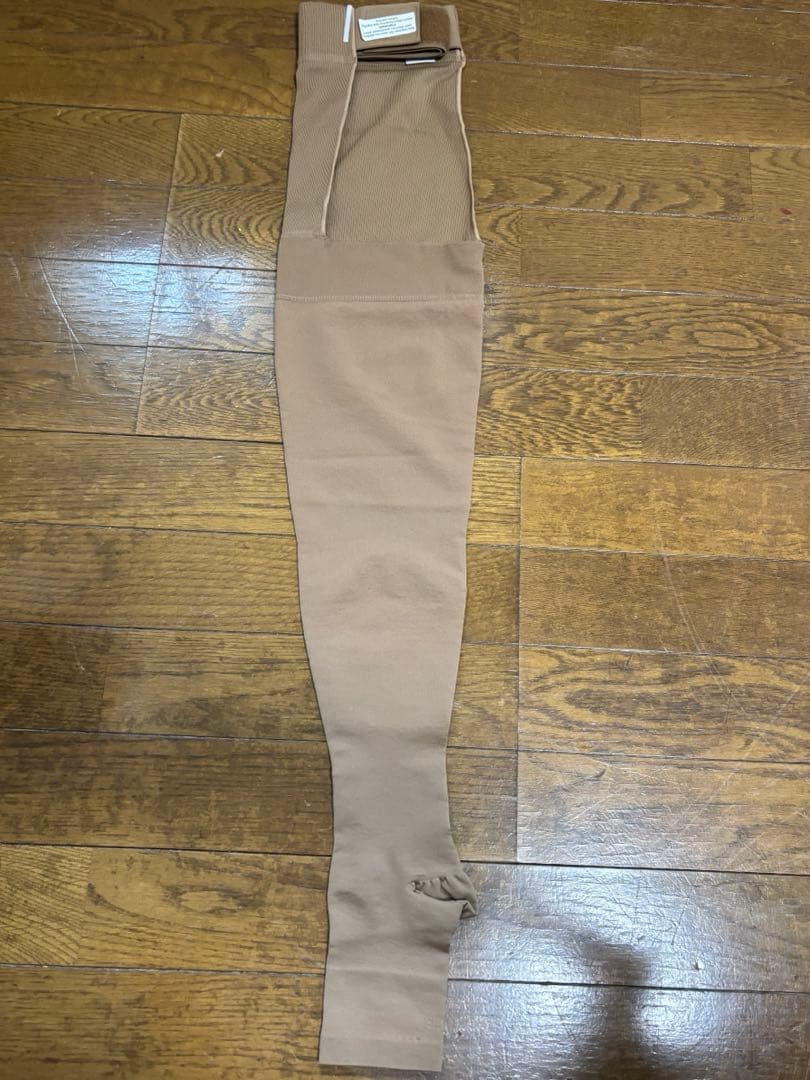 まとめ買いのお客様用　メディプラス　弾性ストッキング　右脚　L ✖️2足セット