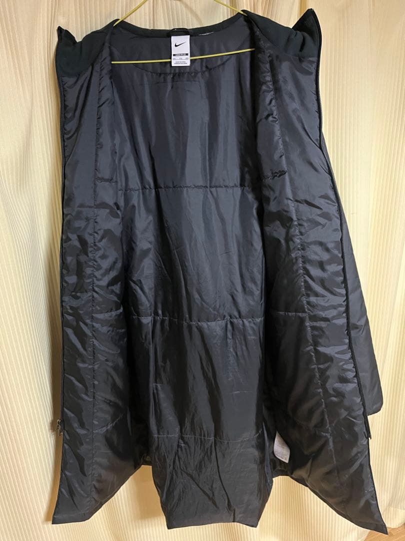 最終価格です 美品 ナイキ ベンチコート CW6767-010 ブラック XXL