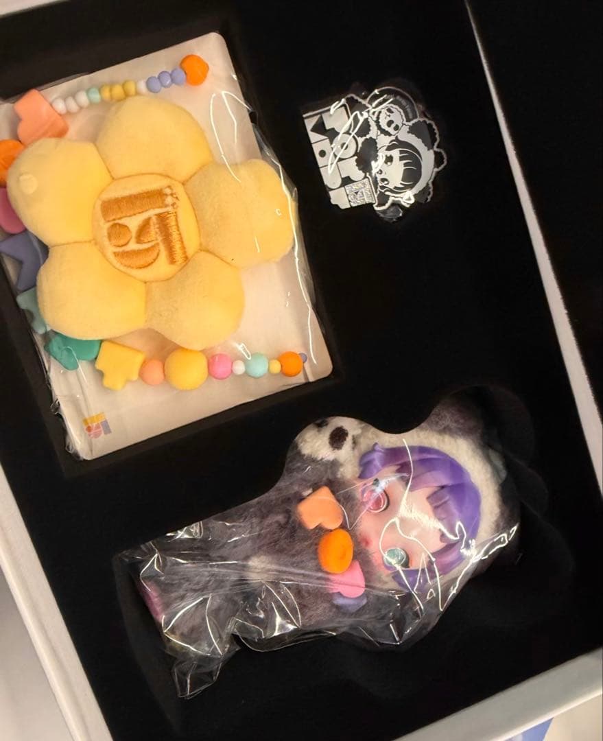 スカルパンダPOPMART SKULLPANDA15周年ぬいぐるみギフトボックス