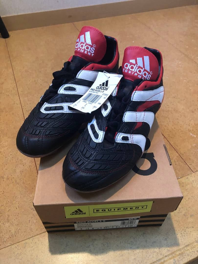 adidas PREDATOR アディダス プレデター