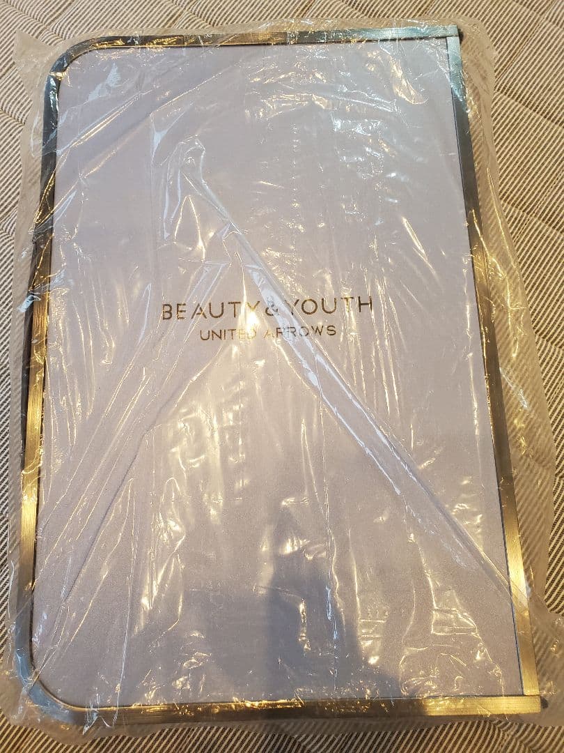 Coleman　BEAUTY＆YOUTH ミニ　テーブル　ブルー