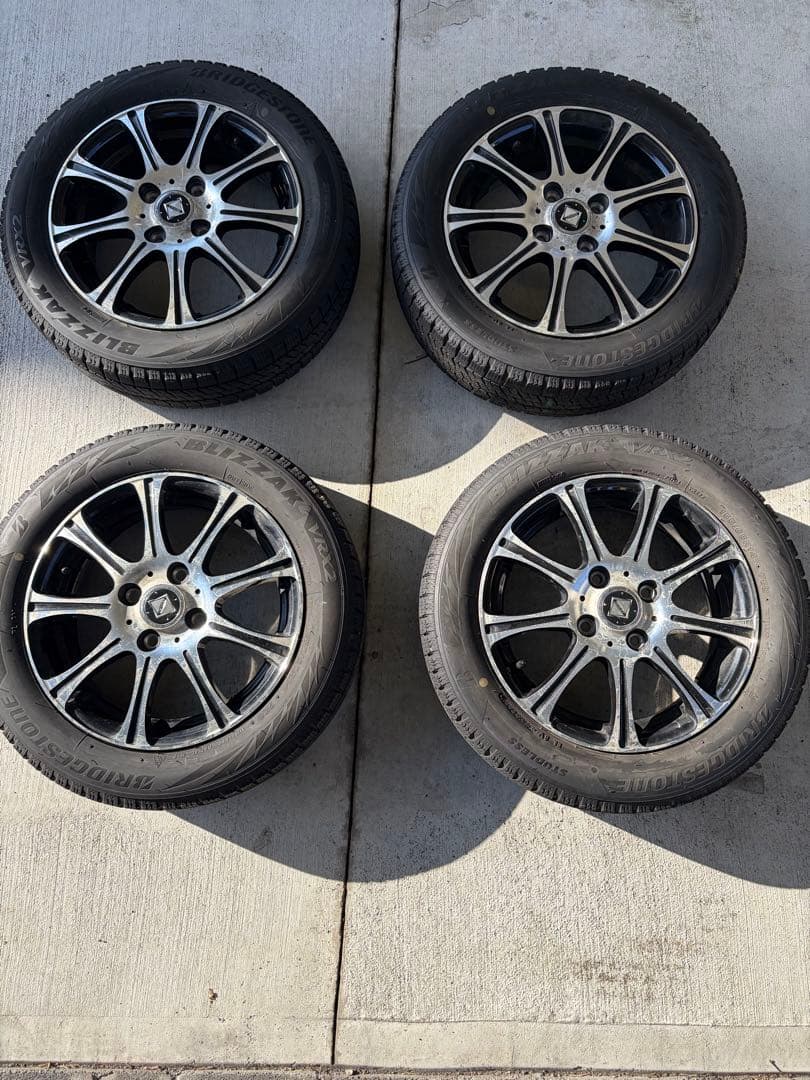 マ*ケ様 ブリヂストン ルークス　スタッドレス　セット