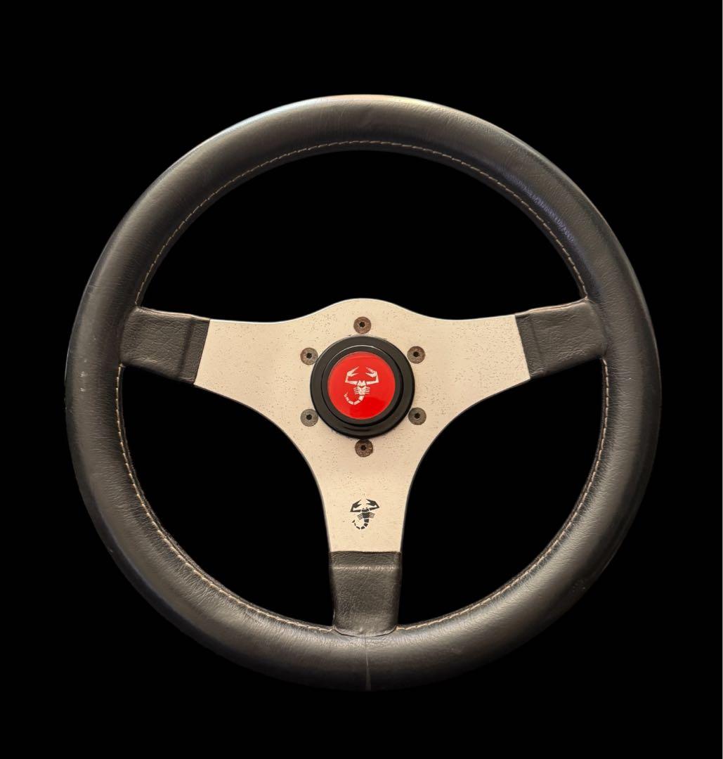 アバルト(ABARTH)ステアリング　ハンドル　送料込