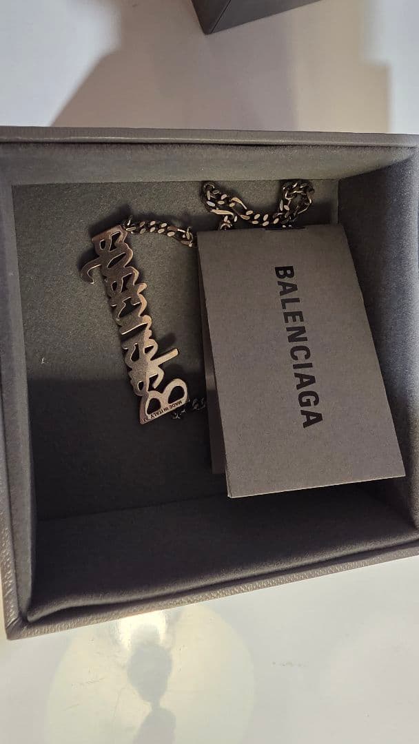 Balenciaga　バレンシアガ　ネックレス