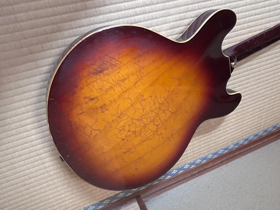 G*F様 Photogenic　　セミアコ　　　現状