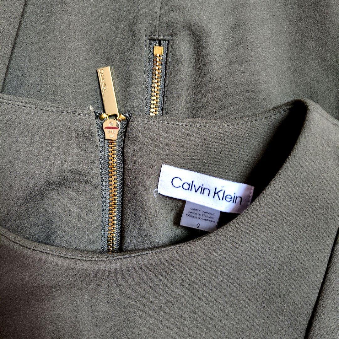 ⭐  (2) 着痩せ美シルエット　パフスリーブワンピ