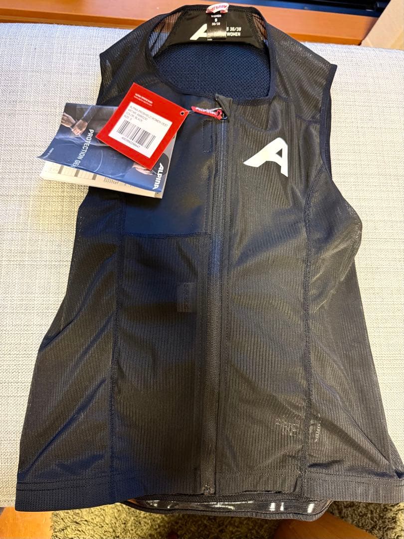 ★ALPINAスキースノーボードプロテクター レディース 背面 ベストタイプ ★