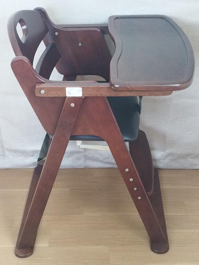 【美品】 カトージ ベビーチェア クッション付 折りたたみ式　KATOJI