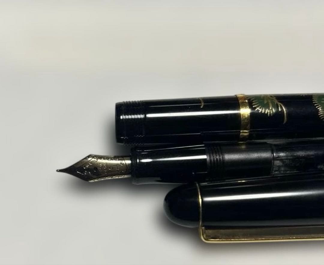 PILOT パイロットNamiki(蒔絵)万年筆 松文様 銘入り14K金ペン先