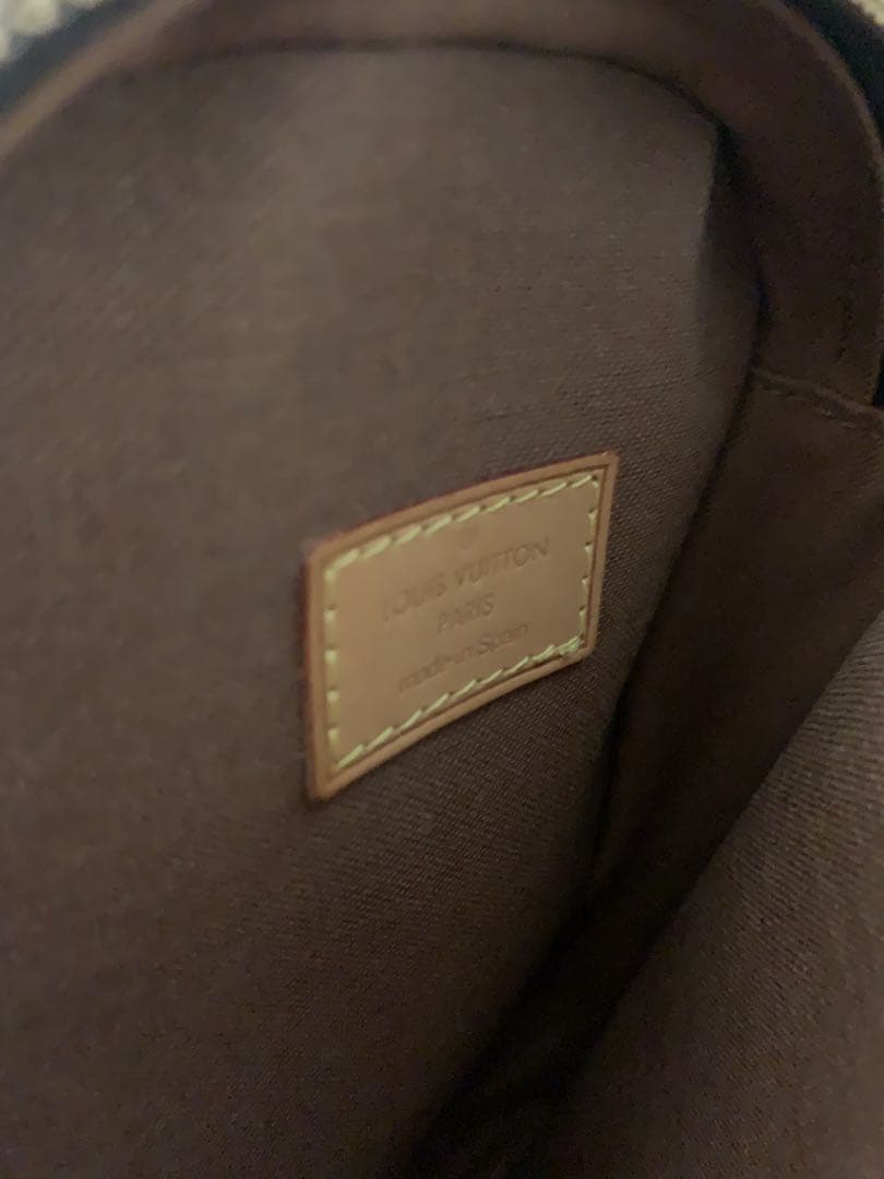 たえ、状態綺麗！Louis Vuitton モノグラム ボディバッグ