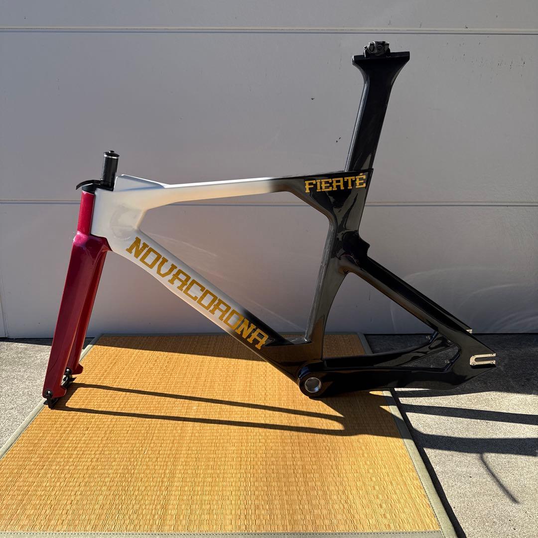 NOBACORONA フィエルテ　トラックカーボンフレーム　Mサイズ