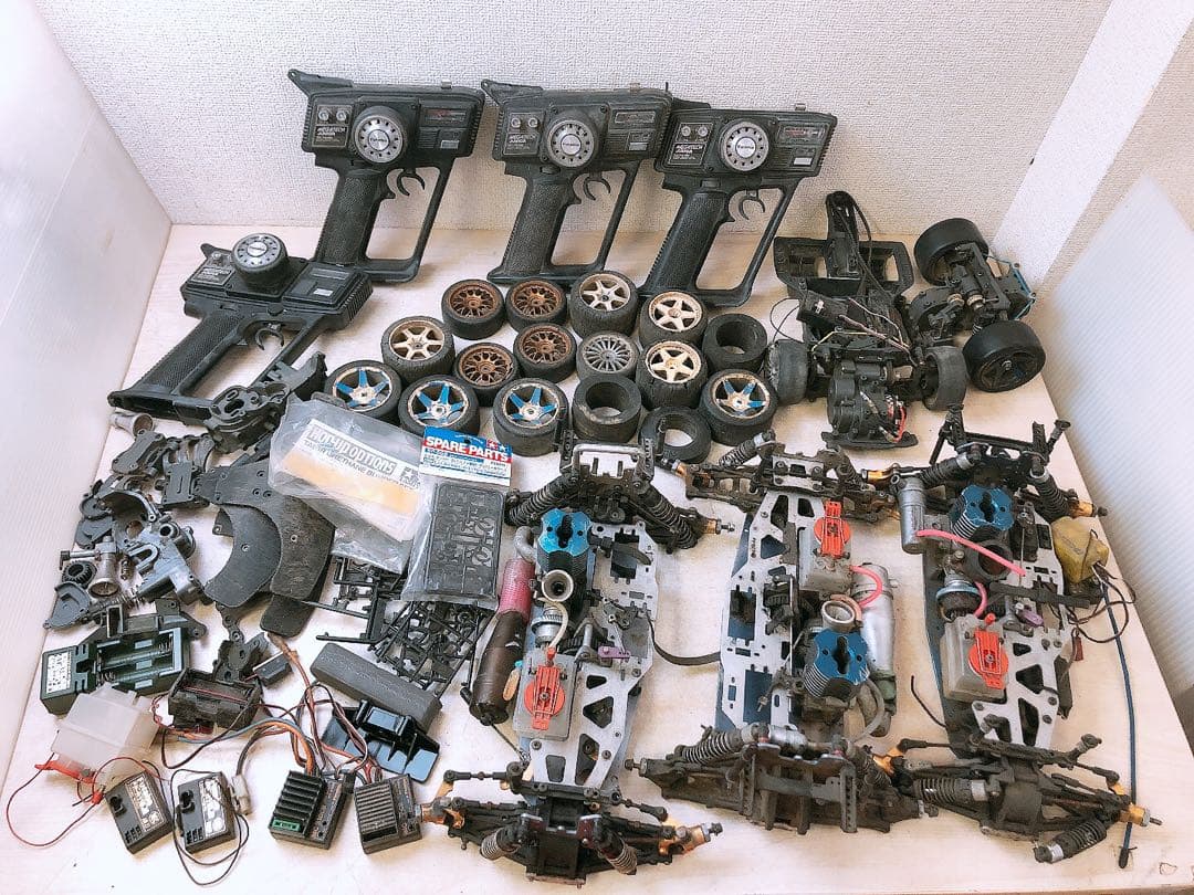 G*n様 ラジコンカー 部品 パーツ 大量まとめ Futaba タミヤ ホビー