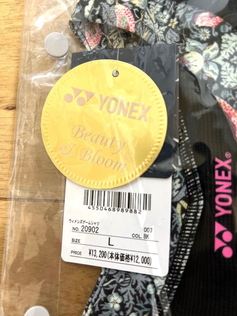 ヨネックス　レディース　Tシャツ　最新デザイン　新品　テニス　黒　花柄　Lサイズ