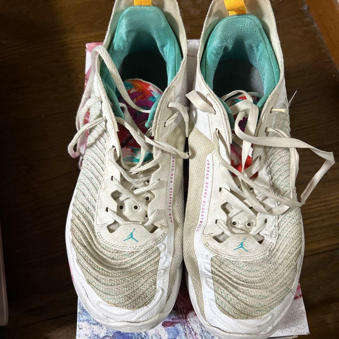 Jordan バスケットボールシューズ ホワイト/ターコイズ