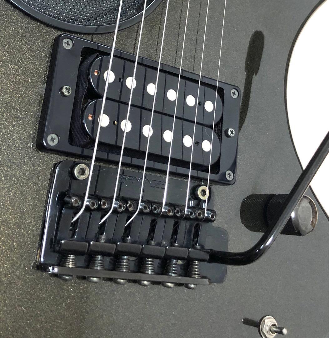 最終値下！【美品】ZO-3 芸達者 MB アンプ内蔵ミニギター 専用ケース付