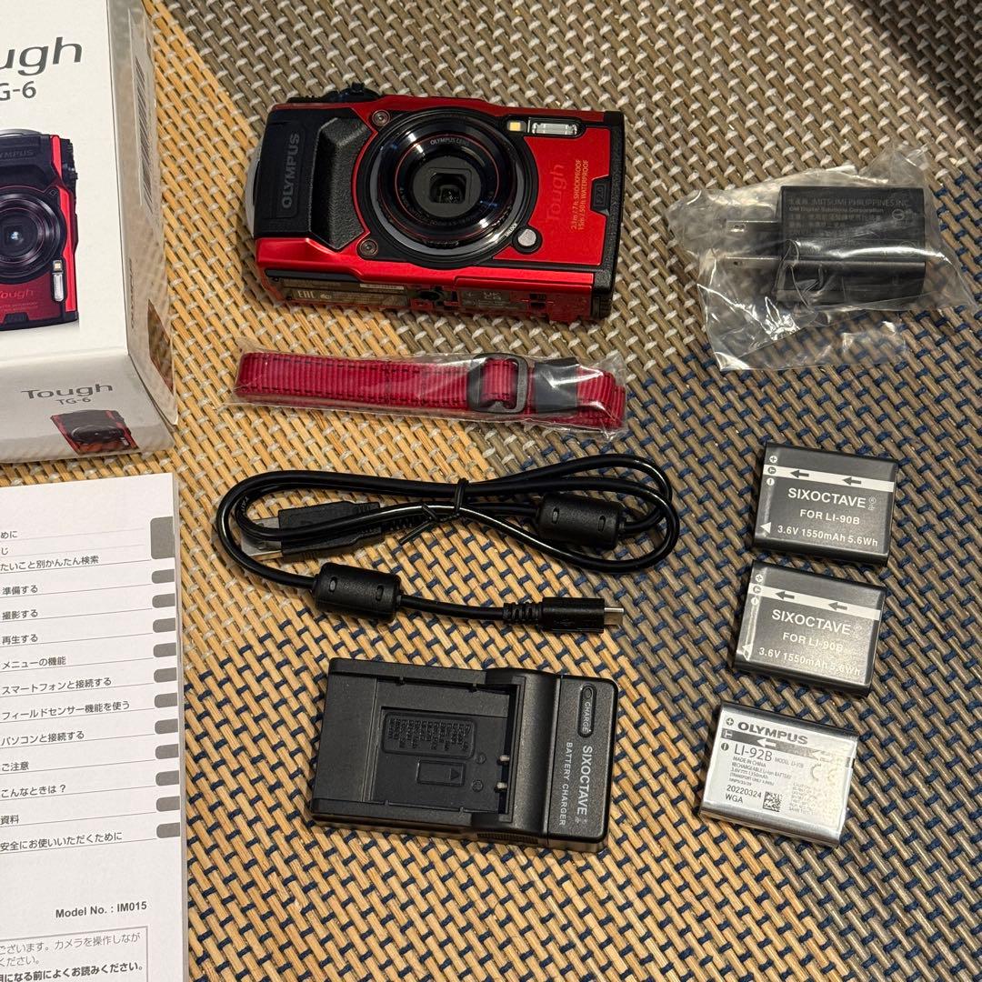 OLYMPUS Tough TG-6 レッド 本体と付属品