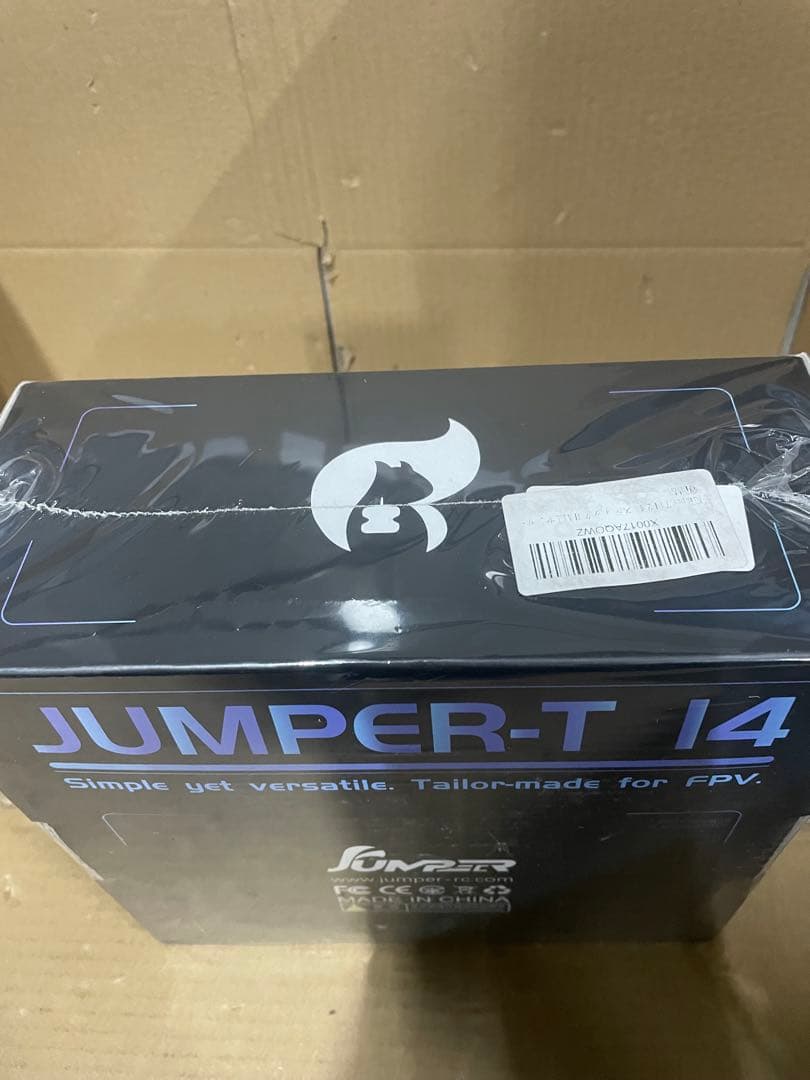 Jumper T14 2.4GHz ELRS ラジオコントローラー