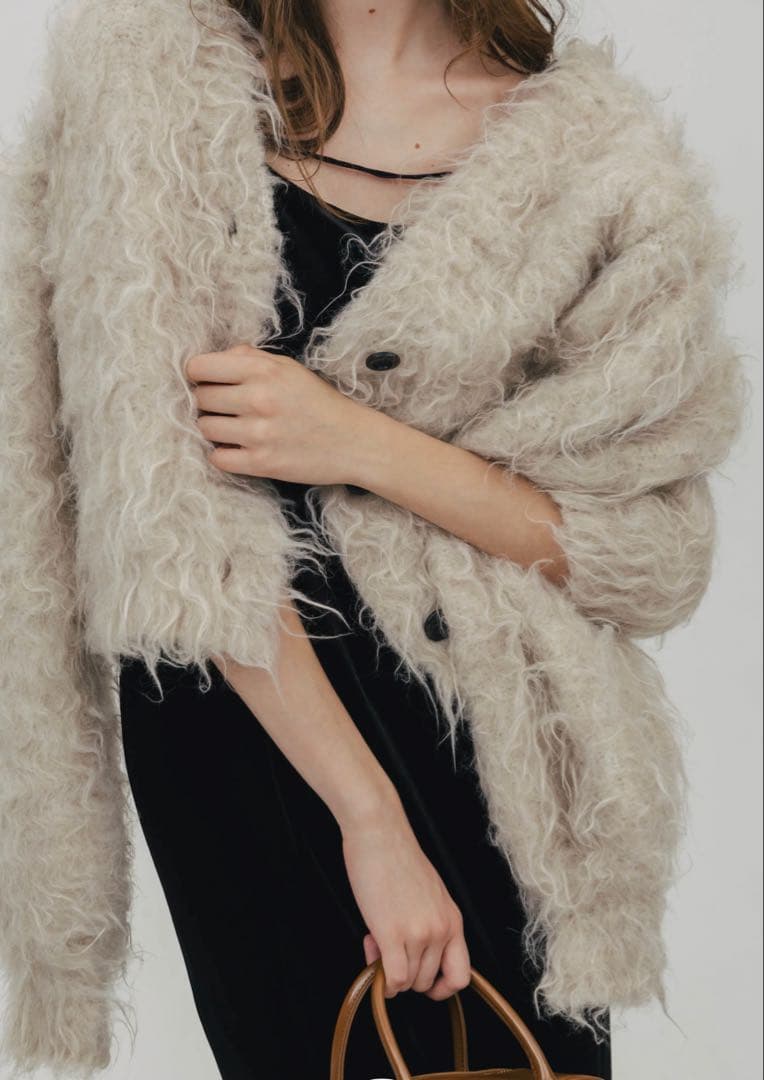 THE TOÉ Westminster Shaggy Cardigan ベージュ