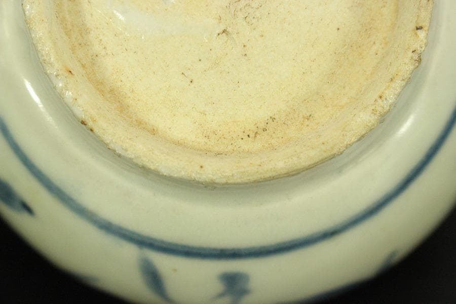 中国美術 青花 草花紋 壷 φ11.5cm(ZE335)