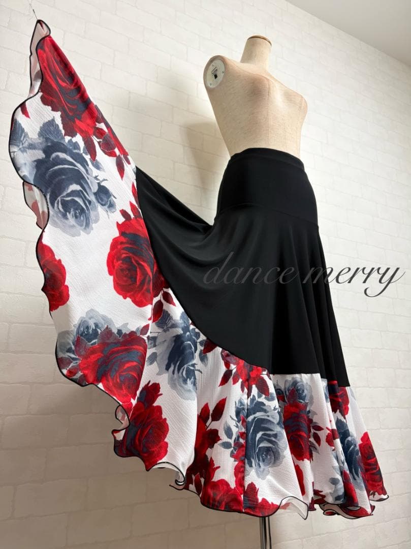 ＊新品　社交ダンス　ツーピース　黒　白　赤　タンゴ　ワルツ　パーティ　8244