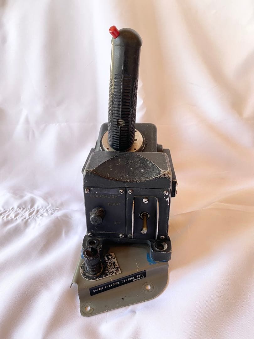 GRUMMAN S2F TRACKER サーチライトコントロールユニット　操縦桿