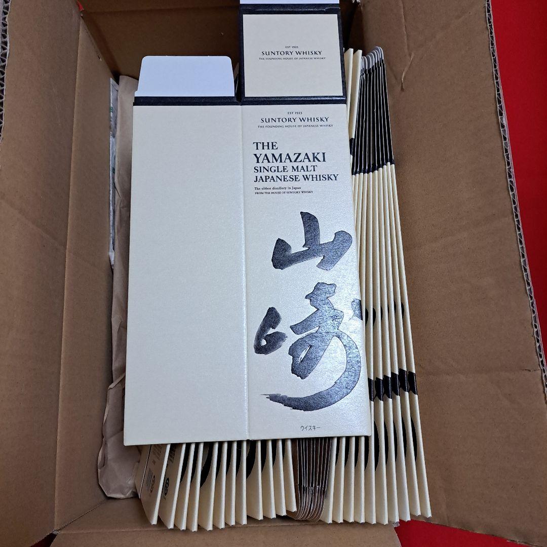 サントリー山崎NV　カートン箱 33枚です。