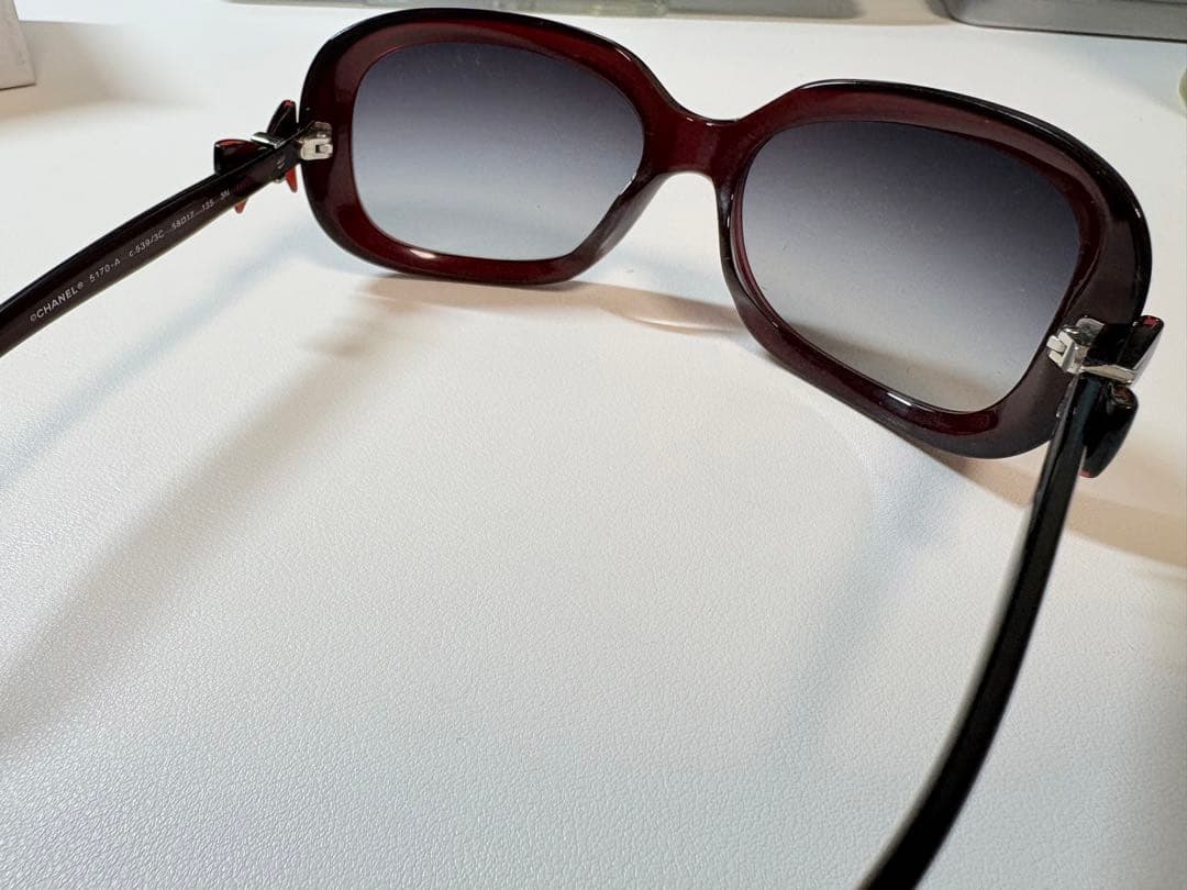 CHANEL ダークブラウン ラウンドサングラス ケース付き