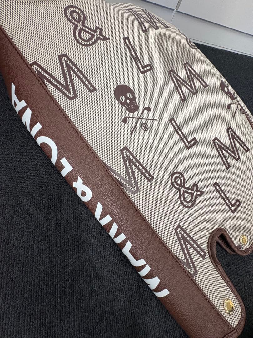 MARK & LONA ゴルフバッグ・キャディバッグ ヘッドカバー付