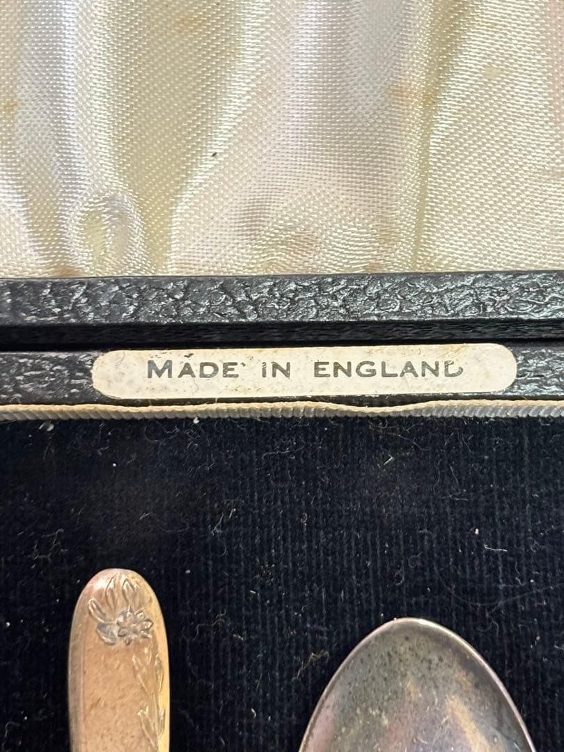 も*ん様 イギリス製 シルバースプーン　ヴィンテージ　スターリングシルバー 刻印