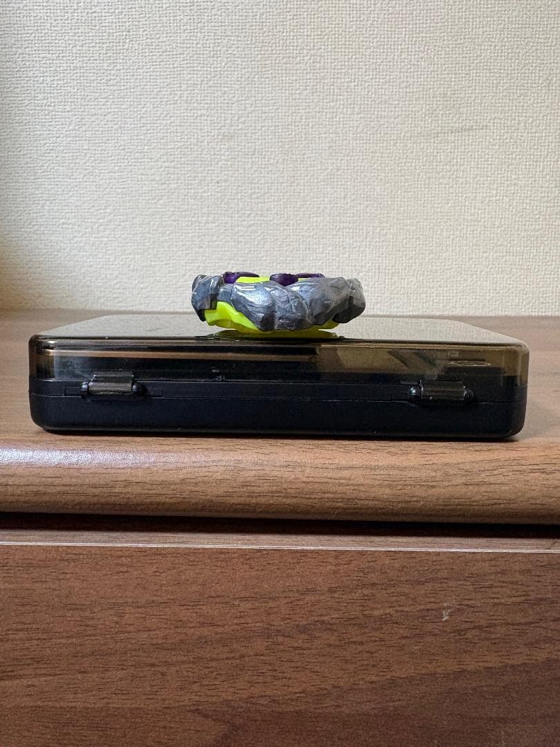 新品＆中古　オロチクラスタ　ブレード×２　ベイブレードＸ