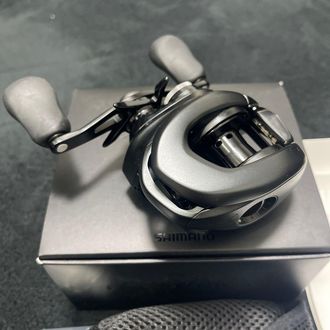 シマノ 22 エクスセンス DC XG 右 未使用品