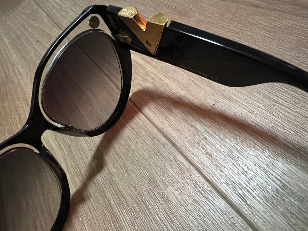 S*m様 LOUIS VUITTON ブラック サングラス