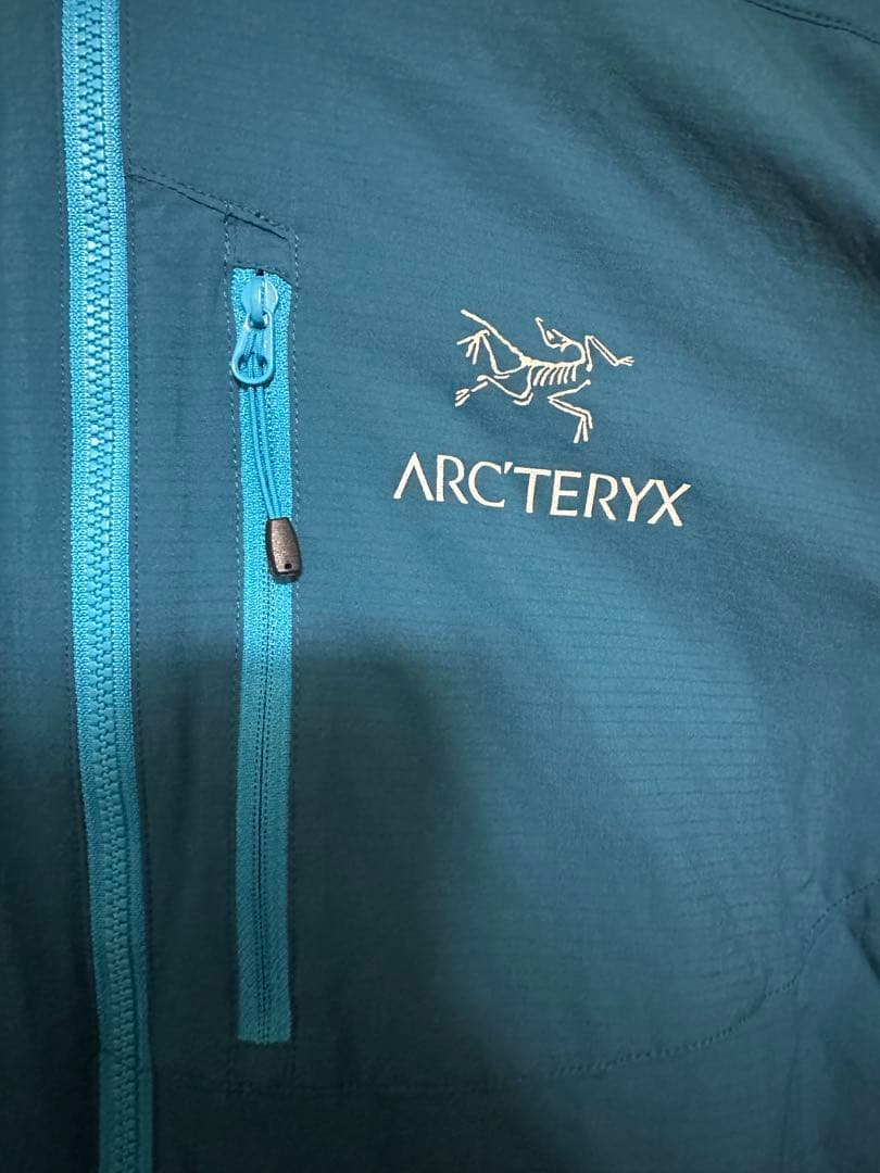 【レアカラー】Arc’teryx スコーミッシュフーディ　xs