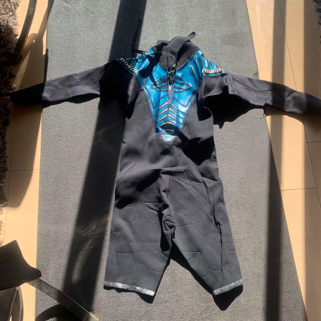 Mormai ウェットスーツ　ブラジル製　サイズL