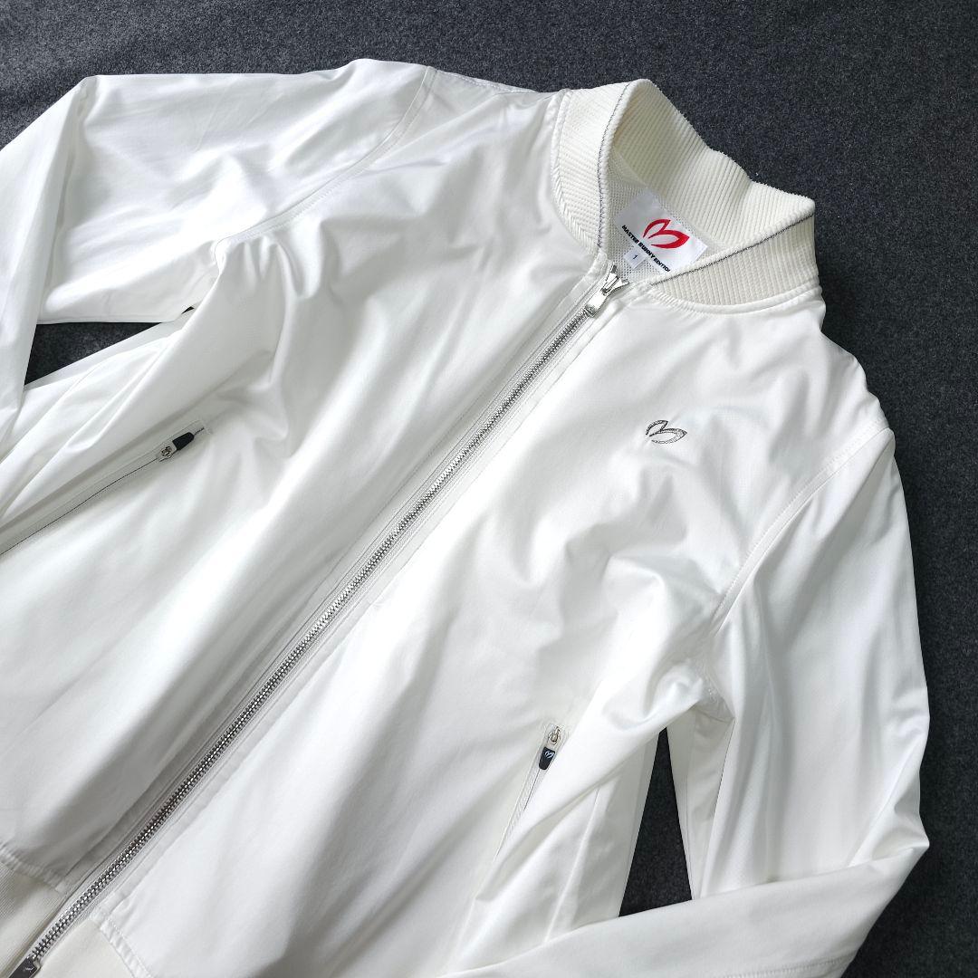 【マスターバニーエディション】人気プリーツ 長袖ゴルフブルゾンジャケットM 白